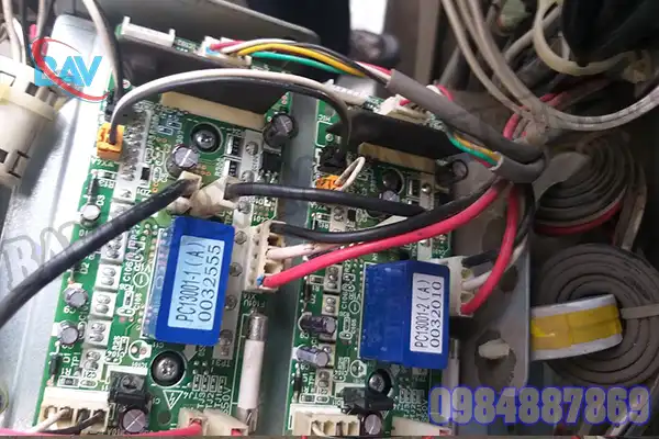 Sửa Bo Mạch Điều Hòa HVE Daikin Chuyên Sâu | BAVvietnam3