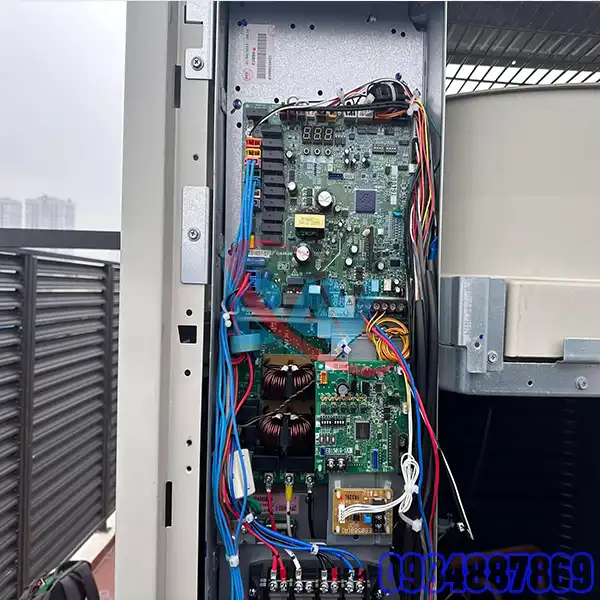 Dịch Vụ Sửa Bo Mạch Điều Hòa VRV R Daikin - Bán Linh Kiện