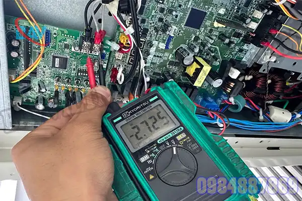 Sửa Bo Mạch Điều Hòa VRV4 Daikin - BAVvietnam Hà Nội & HCM