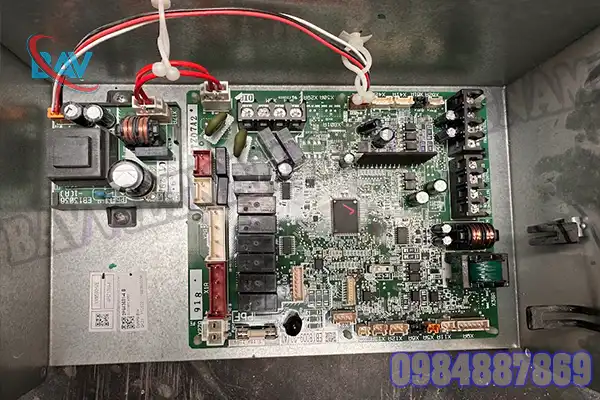 Sửa Bo Mạch Điều Hòa VRV5 Daikin Chuyên Sâu | BAVvietnam