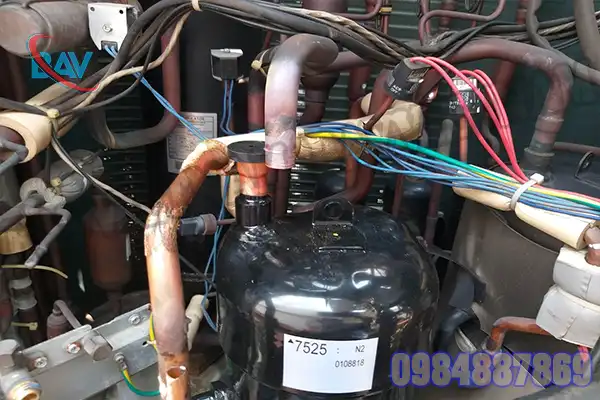 Dịch Vụ Sửa Điều Hòa Trung Tâm Daikin Điện Biên3