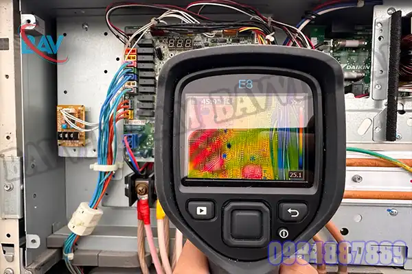 Dịch Vụ Sửa Điều Hòa Trung Tâm Daikin VRV3